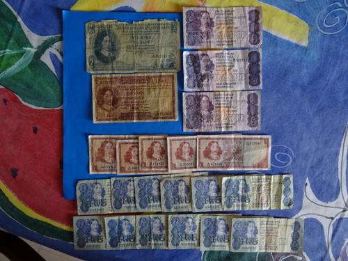 A COLLECTION OF BANK NOTES. THREE DIFFERENT SIZE ONE RAND NOTES.